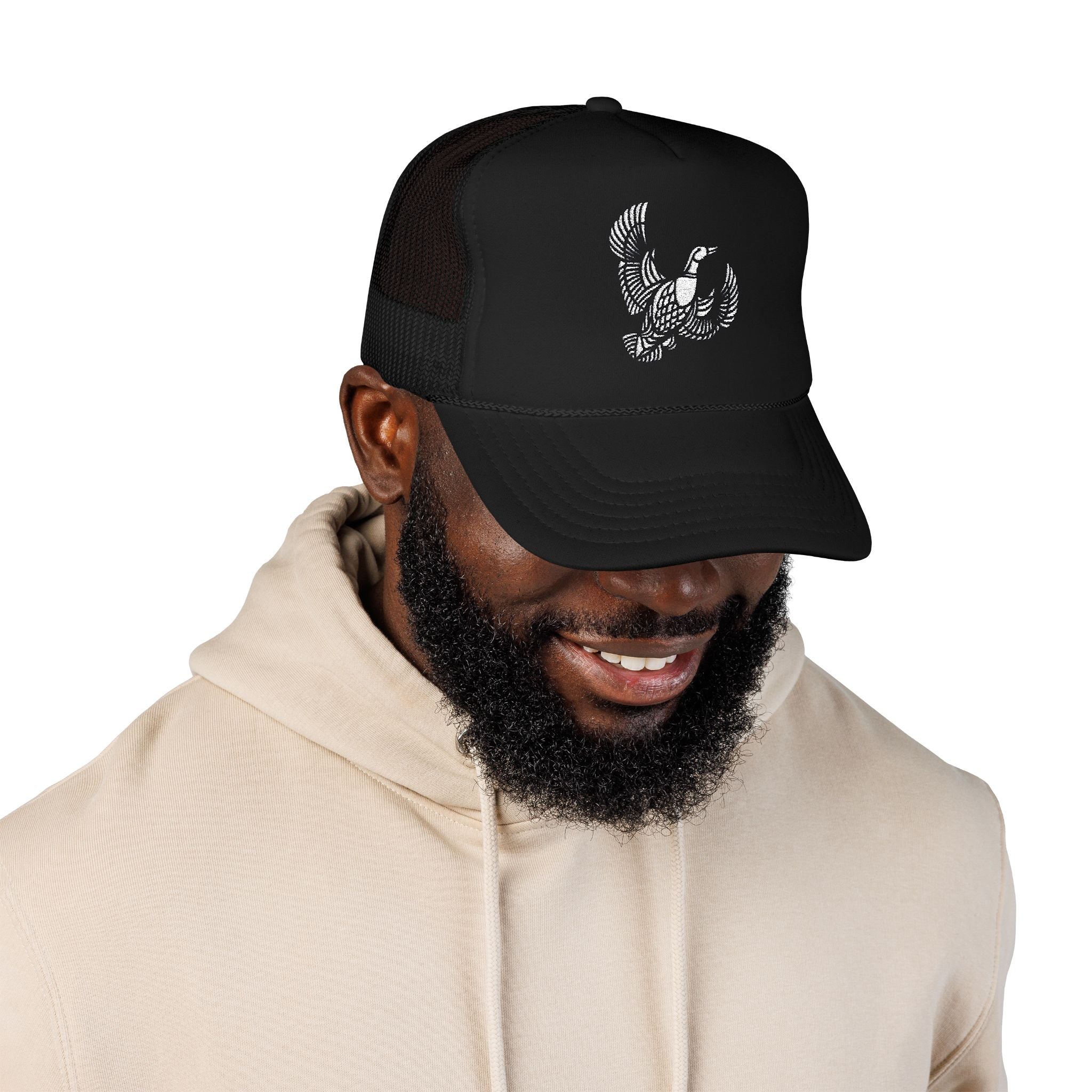 Flying Duck Embroidered Foam Trucker Hat - Stylish Outdoor Cap, Perfect Gift for Festivals, Sports Events, Casual Outings, Nature Lovers