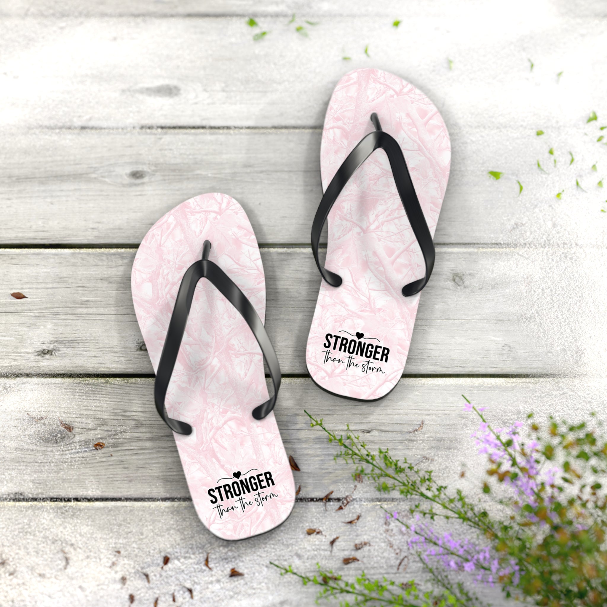 Pink Camo 'Stronger' Flip Flops – Women's Summer Beach Sandals