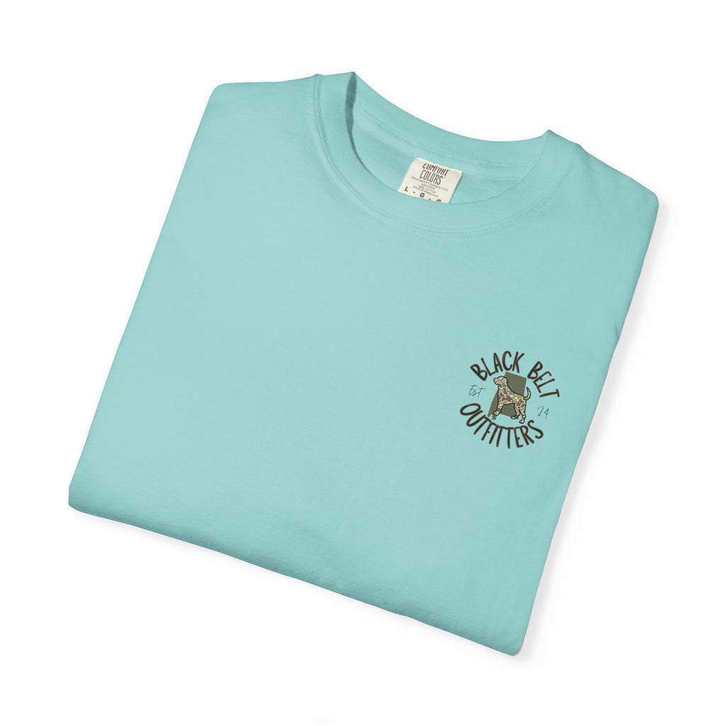 Yellow Labrador Retriever in Cooler Unisex T-Shirt, Perfect for Gifts, Father's Day, Golf Events, Casual Wear, Comfortable Tee