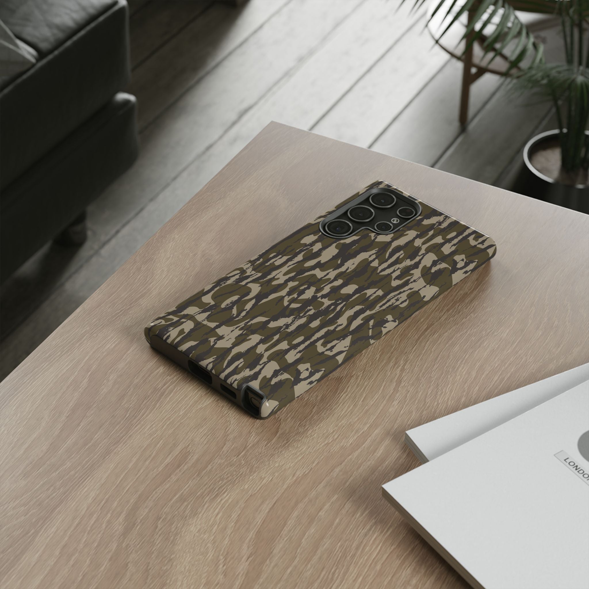 Trendy Camo custom design Tough Cases
