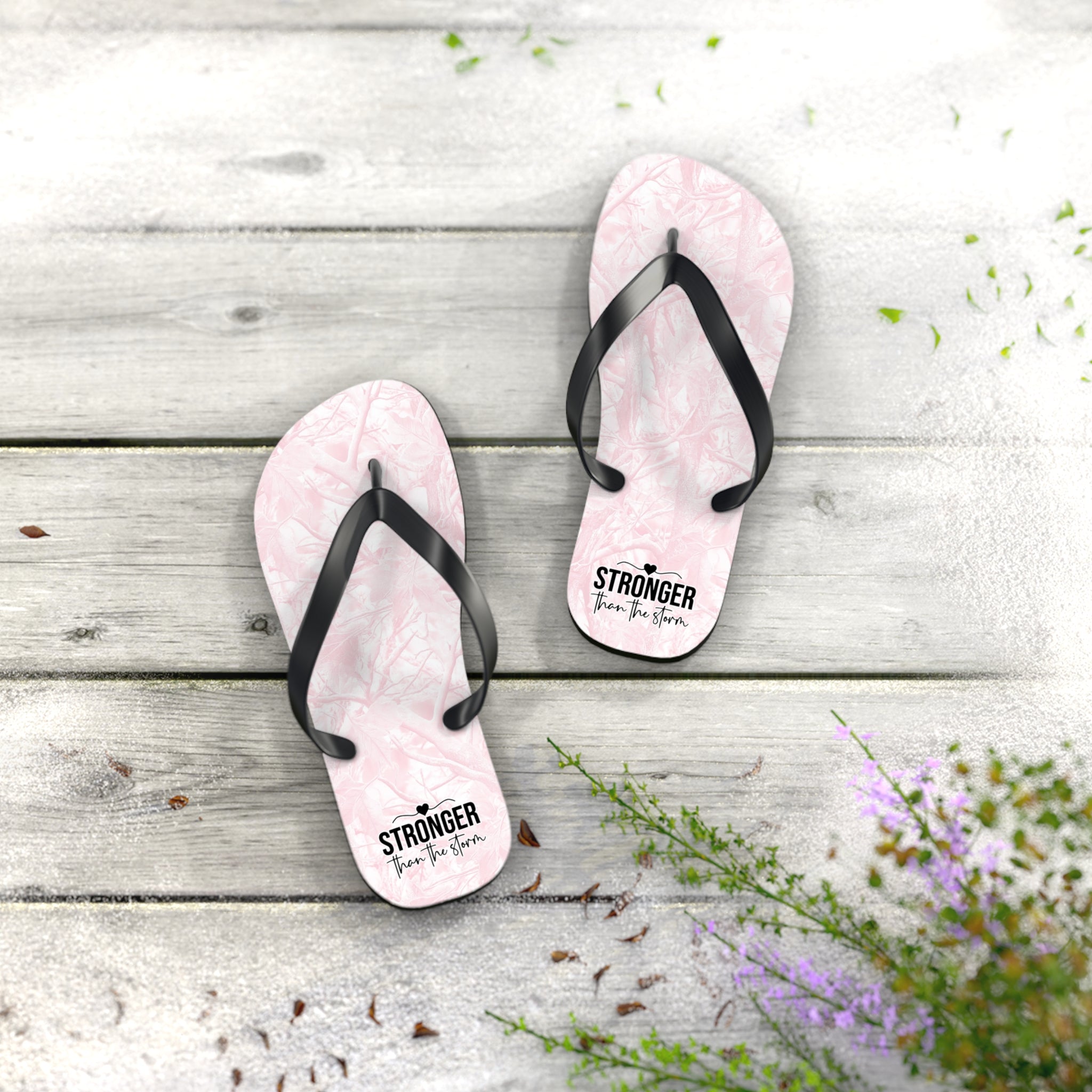 Pink Camo 'Stronger' Flip Flops – Women's Summer Beach Sandals