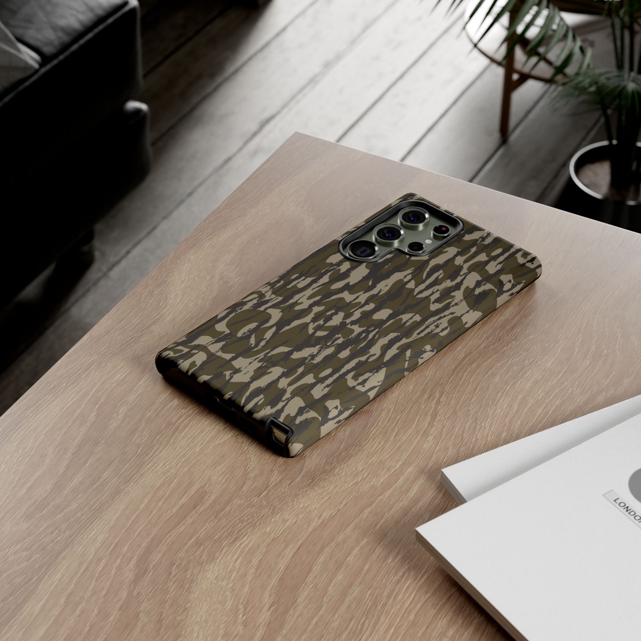Trendy Camo custom design Tough Cases
