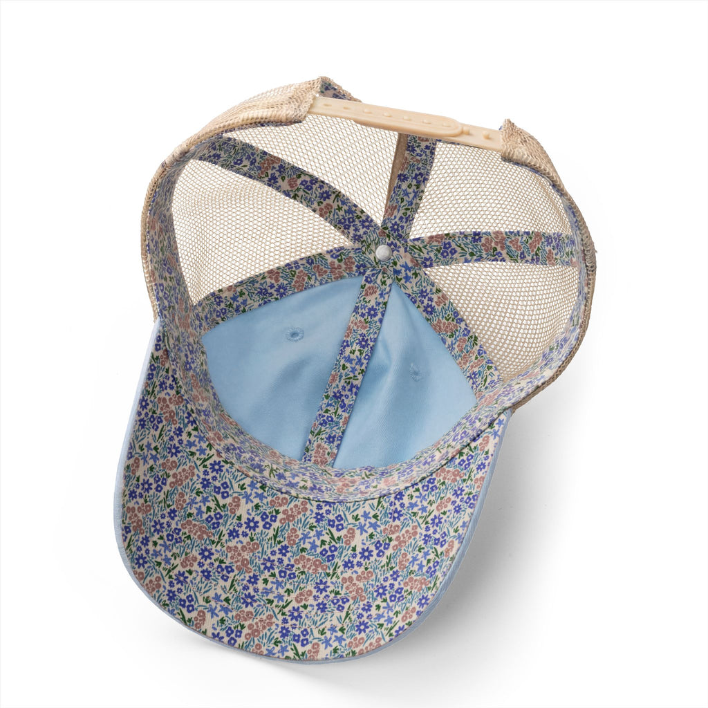 Black Belt Outfitters Women's Washed Mesh-Back Cap