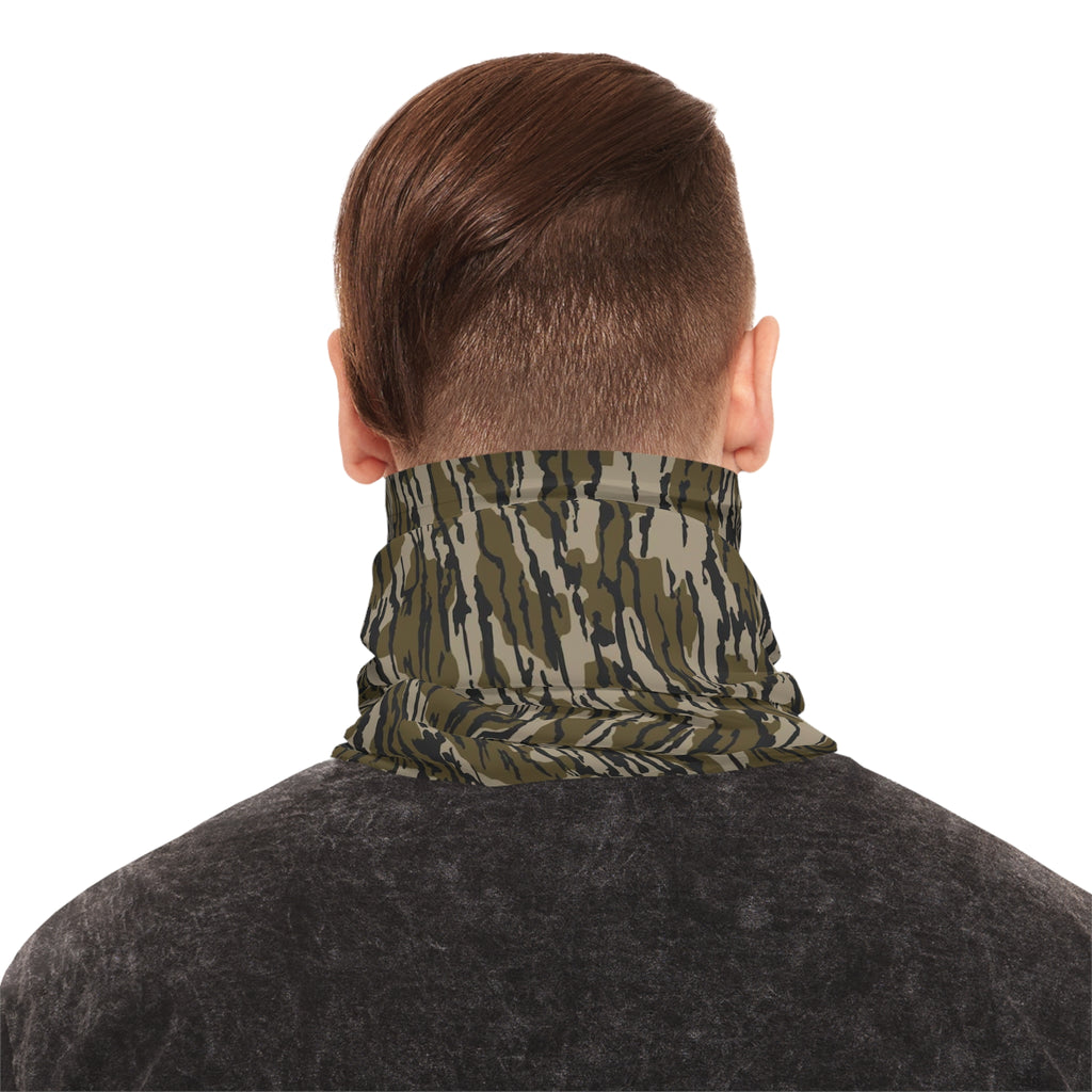 Trendy Camo Lightweight Neck Gaiter - Outdoor Adventure Essential, Face Cover, Hunting Accessories, Gifts for Him, Sports Gear